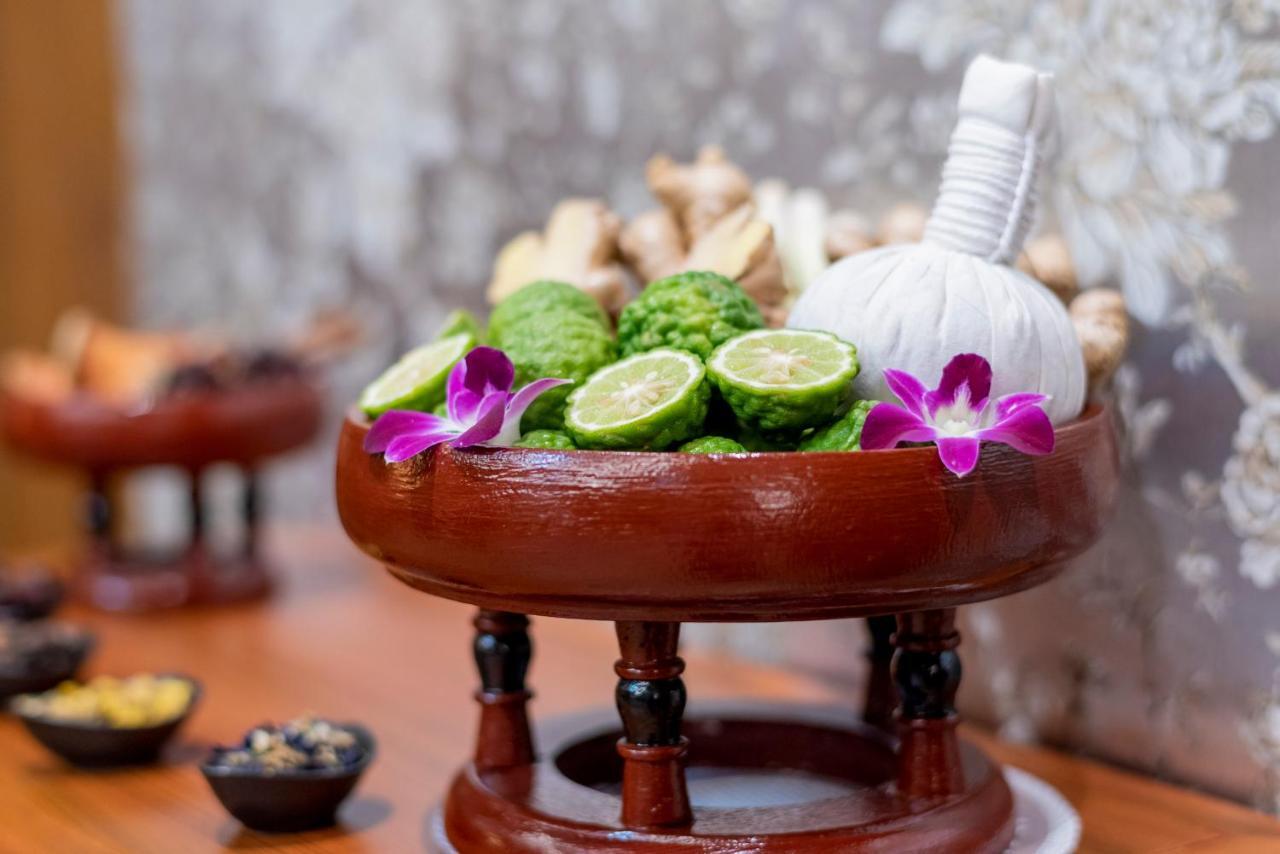 The Empress Premier Chiang Mai - Sha Extra Plus Exterior photo Thai herbal compress